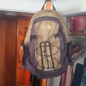 Northface sling shot backpack